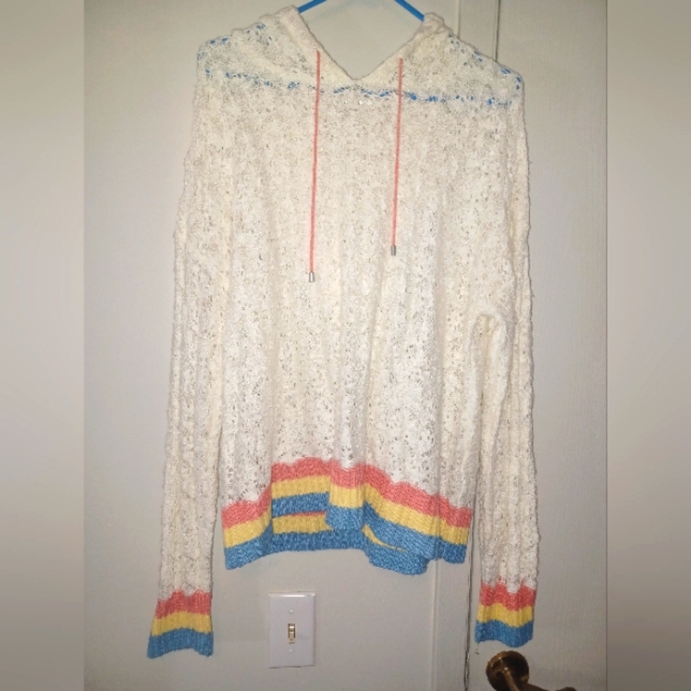 Love more sweater